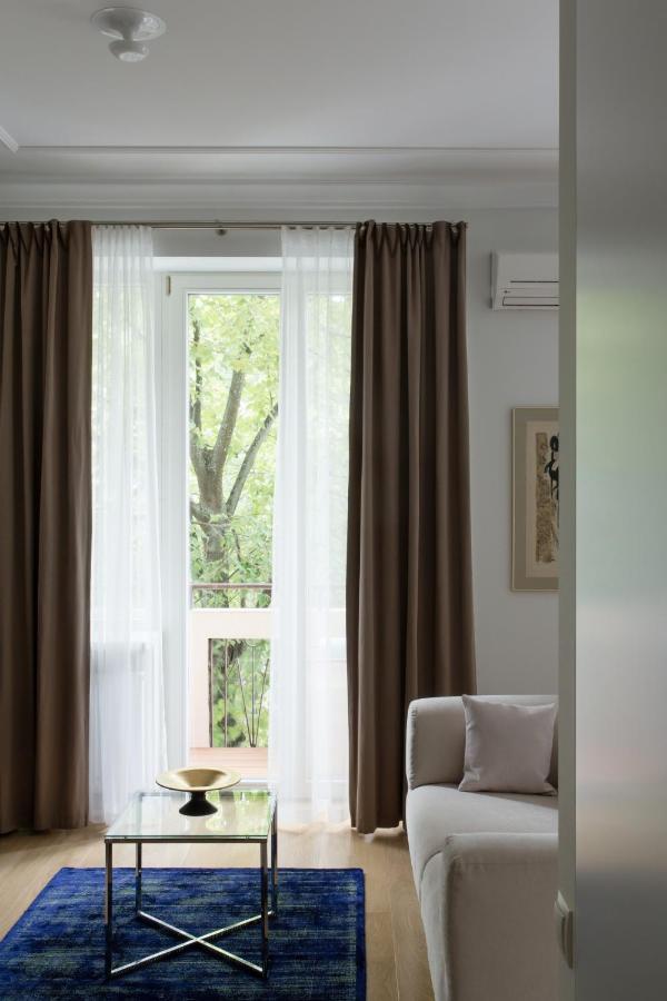 Design Studio Apartment With Balcony By Hostlovers Kaunas Buitenkant foto