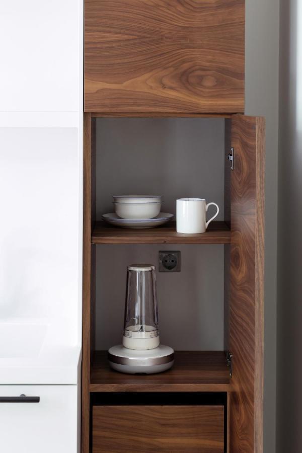 Design Studio Apartment With Balcony By Hostlovers Kaunas Buitenkant foto